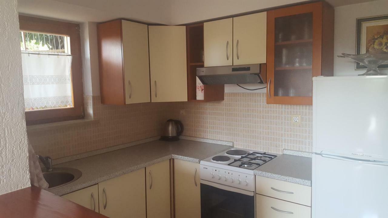 Studio Apartments Igor Vrsar Ngoại thất bức ảnh