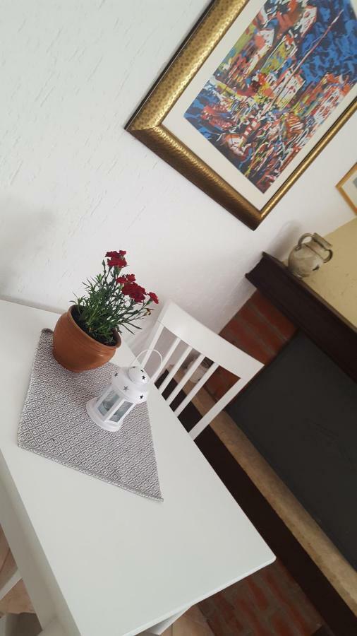 Studio Apartments Igor Vrsar Ngoại thất bức ảnh